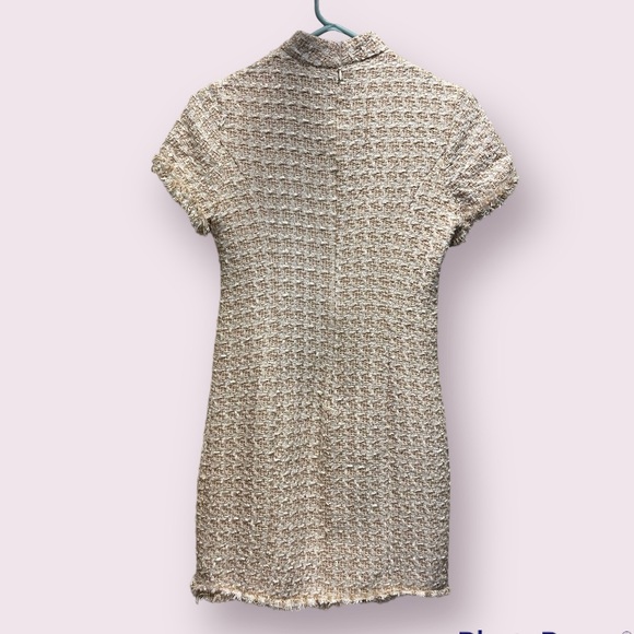 Forever 21 Contemporary Cream White And Gold Short Sleeve Dress Size Small - Picture 4 of 8